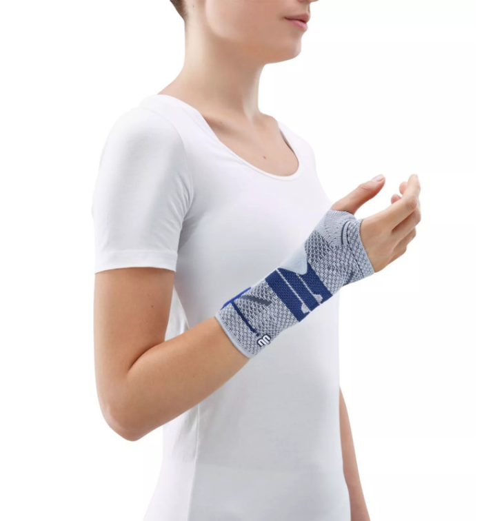 Бандаж лучезапястный 1665 Bauerfeind, умеренная фиксация купить в OrtoMir24